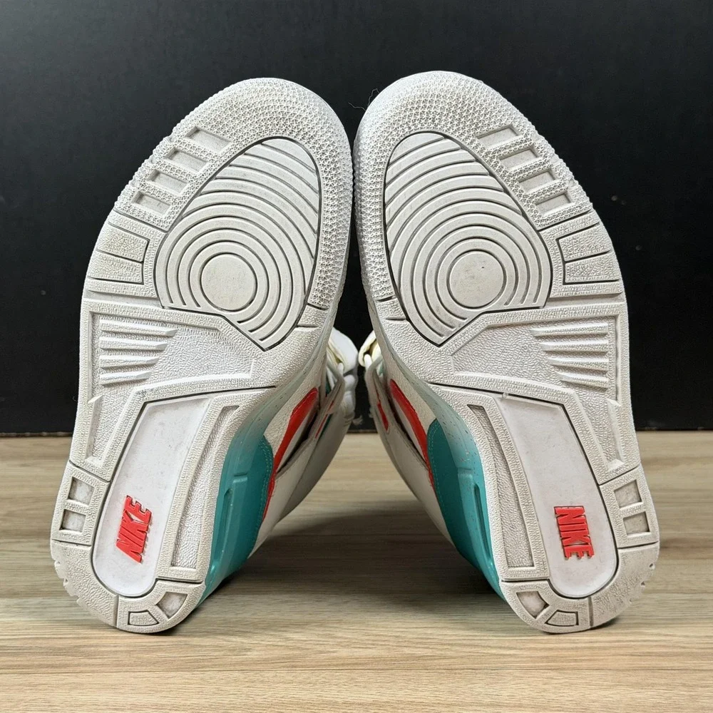 Nike Shoes Womens Size 7.5 White Green Air Revolution Sky Hi Sneakers 599410-101